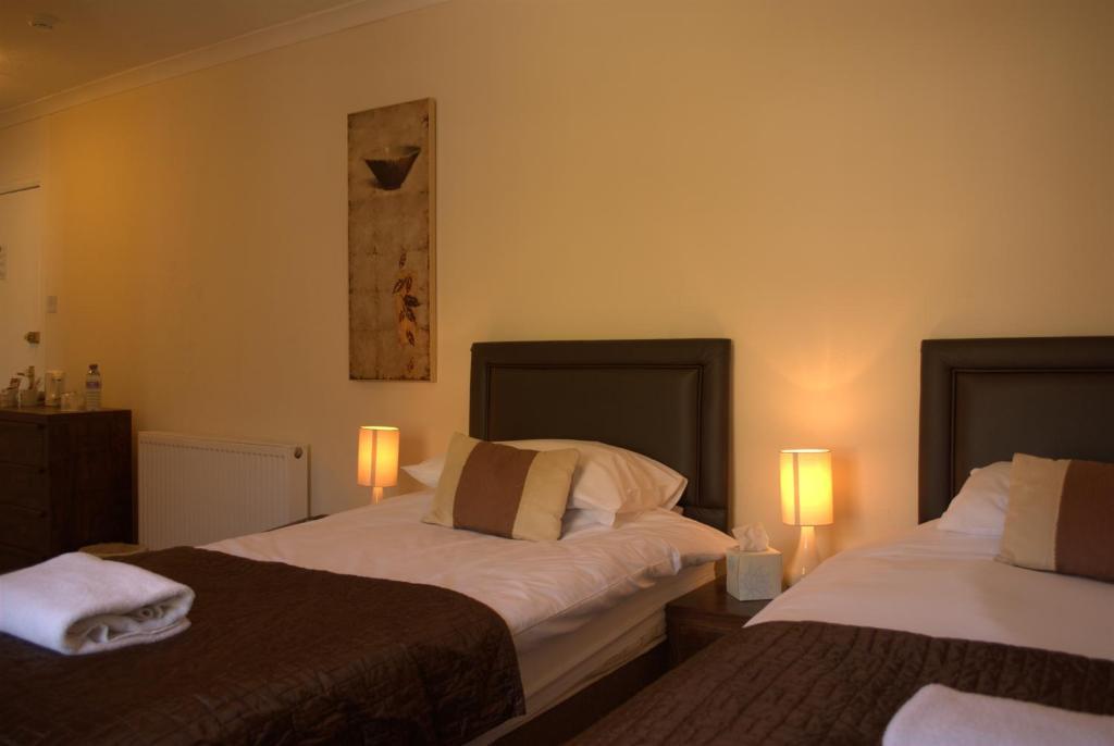 The Bridge Of Lochay Hotel Killin Room photo